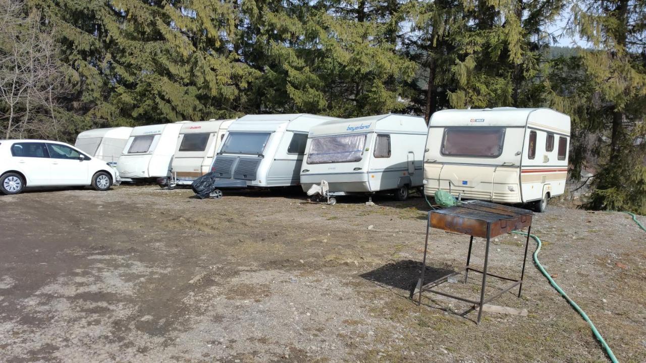 Camping Aviator, Numai Teren, Campare Pentru Rulote Autorulote Personale, Campingul Nu Are Rulote !!! Busteni Exterior photo